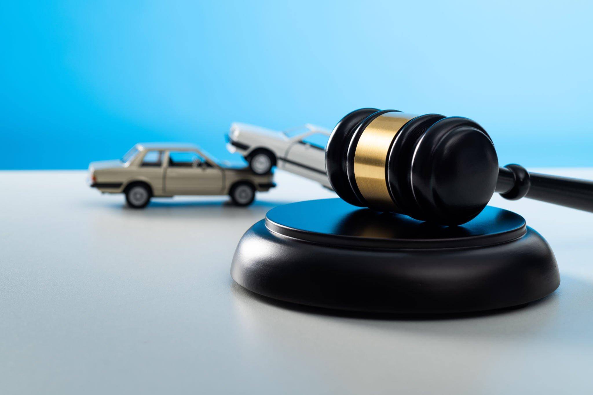 auto claim lawyers near me